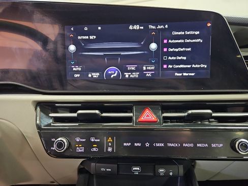 Used 2023 Kia Niro Wind w/ Wind Preserve Package FWD image 14