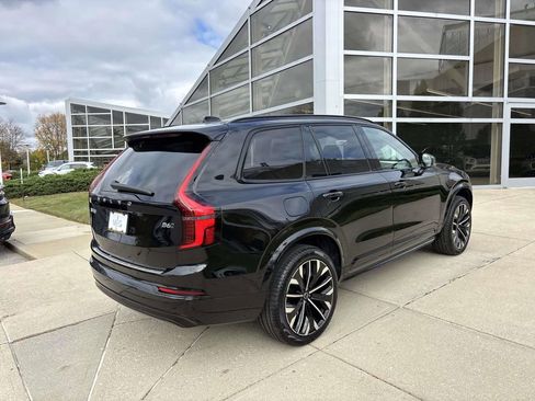 New 2026 Volvo XC90 B6 Ultra w/ Protection Package Premier image 7