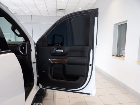 Used 2021 Chevrolet Silverado 3500 High Country AWD/4WD image 26
