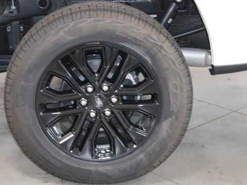 New 2026 Ford F150 XLT w/ Equipment Group 302A MID AWD/4WD image 17