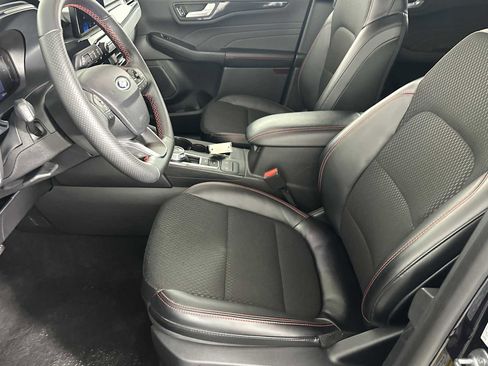 Used 2025 Ford Escape ST-Line image 7