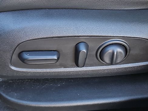 Certified 2023 GMC Terrain SLT w/ Elevation Edition image 27