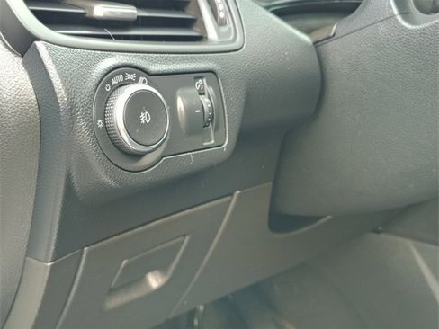 Used 2019 Buick Envision Premium image 15