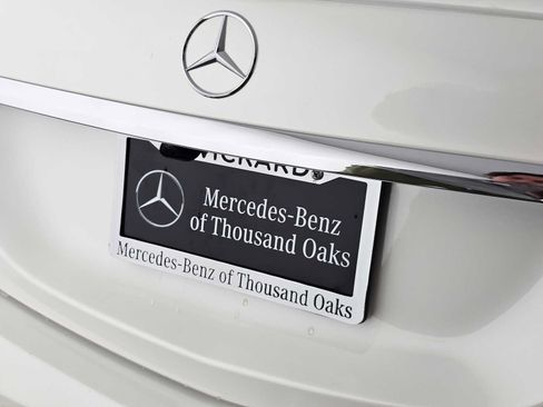 Used 2018 Mercedes-Benz S 560 Sedan image 13