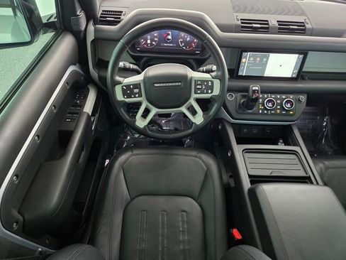 Used 2020 Land Rover Defender 110 HSE AWD/4WD image 12