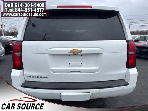 Used 2017 Chevrolet Suburban LT image 5