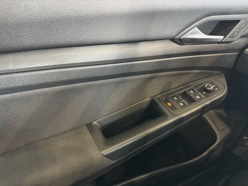 Used 2022 Volkswagen GTI S image 28