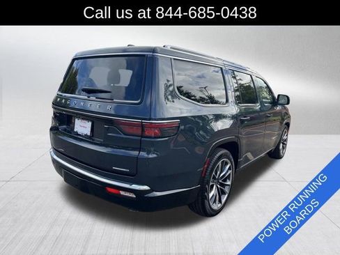 Used 2024 Jeep Wagoneer Series III w/ Premium Group I image 5