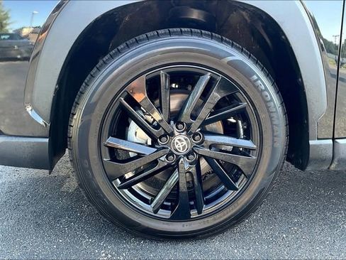 Used 2024 Toyota Corolla Cross Hybrid Nightshade w/ Moonroof Package image 9