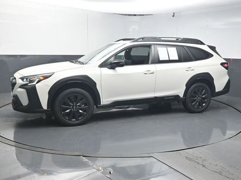 Used 2023 Subaru Outback Onyx Edition XT image 4