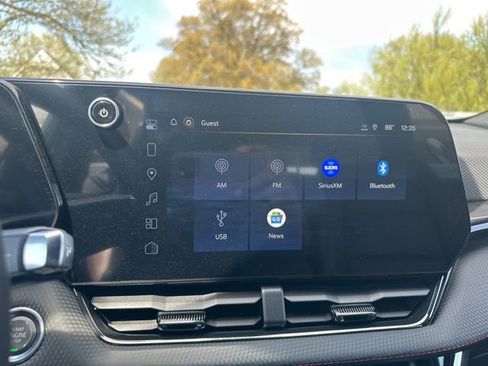 New 2026 Chevrolet Equinox RS w/ Convenience Package III AWD/4WD image 24