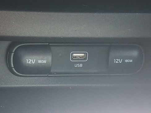 Used 2024 Kia Seltos LX AWD/4WD image 26