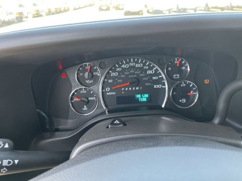 New 2025 GMC Savana 2500 Extended w/ Driver Convenience Package image 11