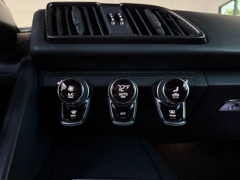 Used 2017 Audi R8 V10 plus AWD/4WD image 37