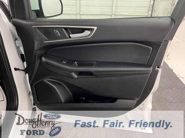 Used 2024 Ford Edge SEL AWD/4WD image 37