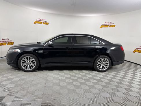Used 2016 Ford Taurus Limited image 2