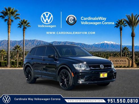 Used 2021 Volkswagen Tiguan SE R-Line FWD image 1