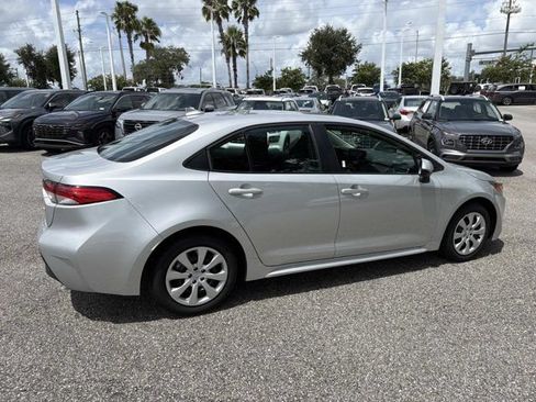 Certified 2025 Toyota Corolla LE w/ Convenience Package FWD image 2