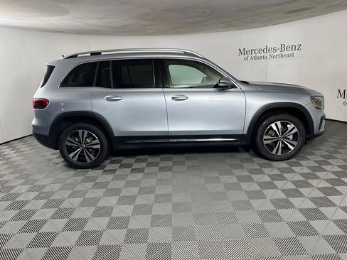 New 2026 Mercedes-Benz GLB 250 image 8