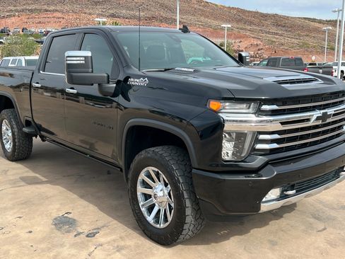 Used 2020 Chevrolet Silverado 2500 High Country w/ Z71 Off-Road Package AWD/4WD image 8