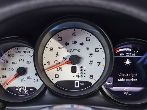 Used 2021 Porsche Macan GTS image 31