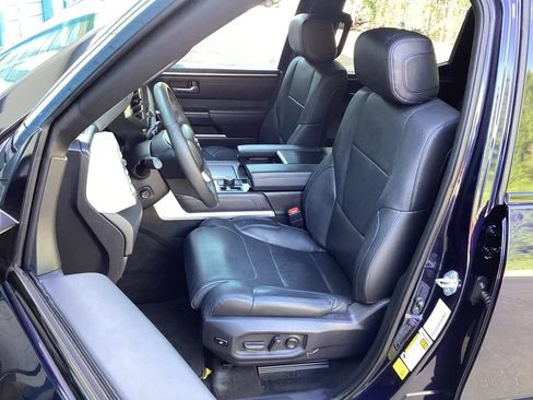 Used 2023 Toyota Tundra Platinum AWD/4WD image 32