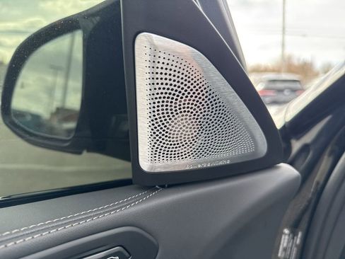 Used 2026 BMW X6 M60i image 9