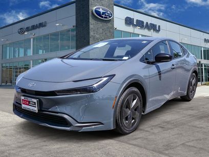 Used 2024 Toyota Prius LE