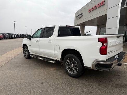 Used 2021 Chevrolet Silverado 1500 LT w/ Texas Edition Plus image 3