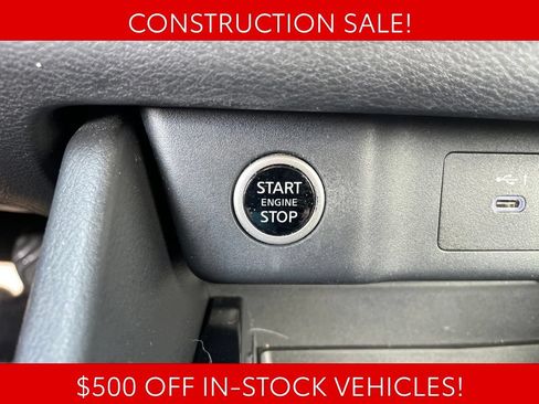 Used 2023 Nissan Rogue SV AWD/4WD image 24