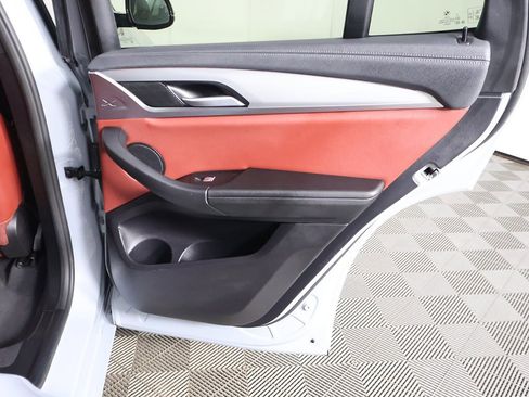 Used 2024 BMW X3 M40i w/ Premium Package image 29