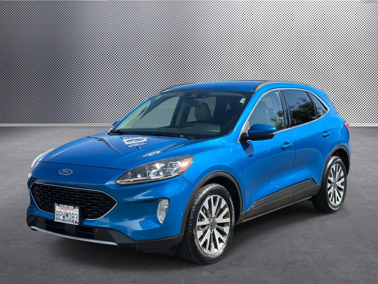 Used 2020 Ford Escape Titanium AWD/4WD image 1