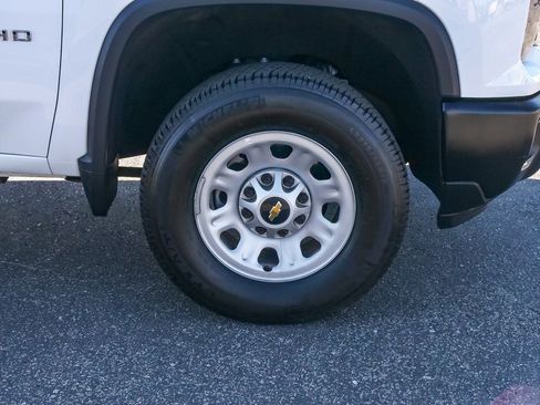 Used 2024 Chevrolet Silverado 3500 W/T w/ WT Convenience Package image 5