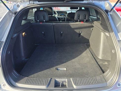 Certified 2025 Chevrolet Trax RS w/ Driver Confidence Package image 6