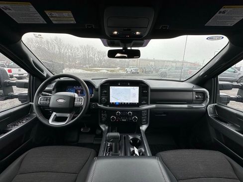 Used 2025 Ford F150 XLT w/ Equipment Group 302A MID image 7