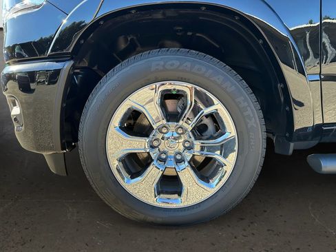 New 2026 RAM 1500 Big Horn AWD/4WD image 10