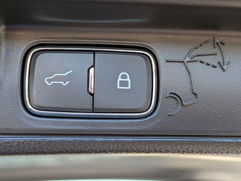 Certified 2024 Ford Explorer ST w/ Equipment Group 401A image 15