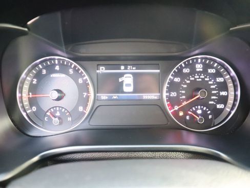 Used 2023 Kia Forte LXS image 35