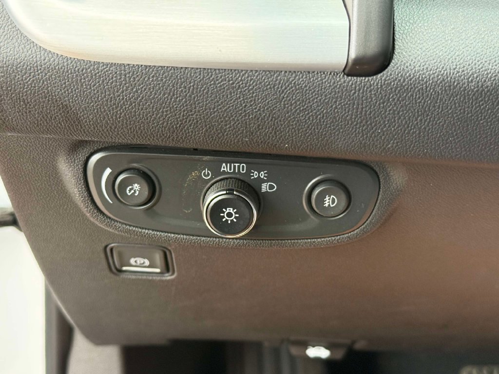 Used 2023 GMC Terrain SLT AWD/4WD image 27