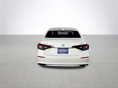 Certified 2025 Honda Civic Sport image 8