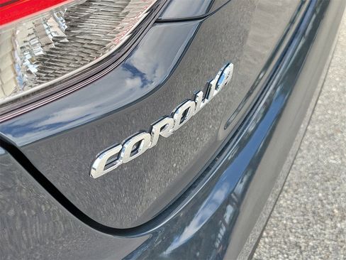 Used 2026 Toyota Corolla LE image 6