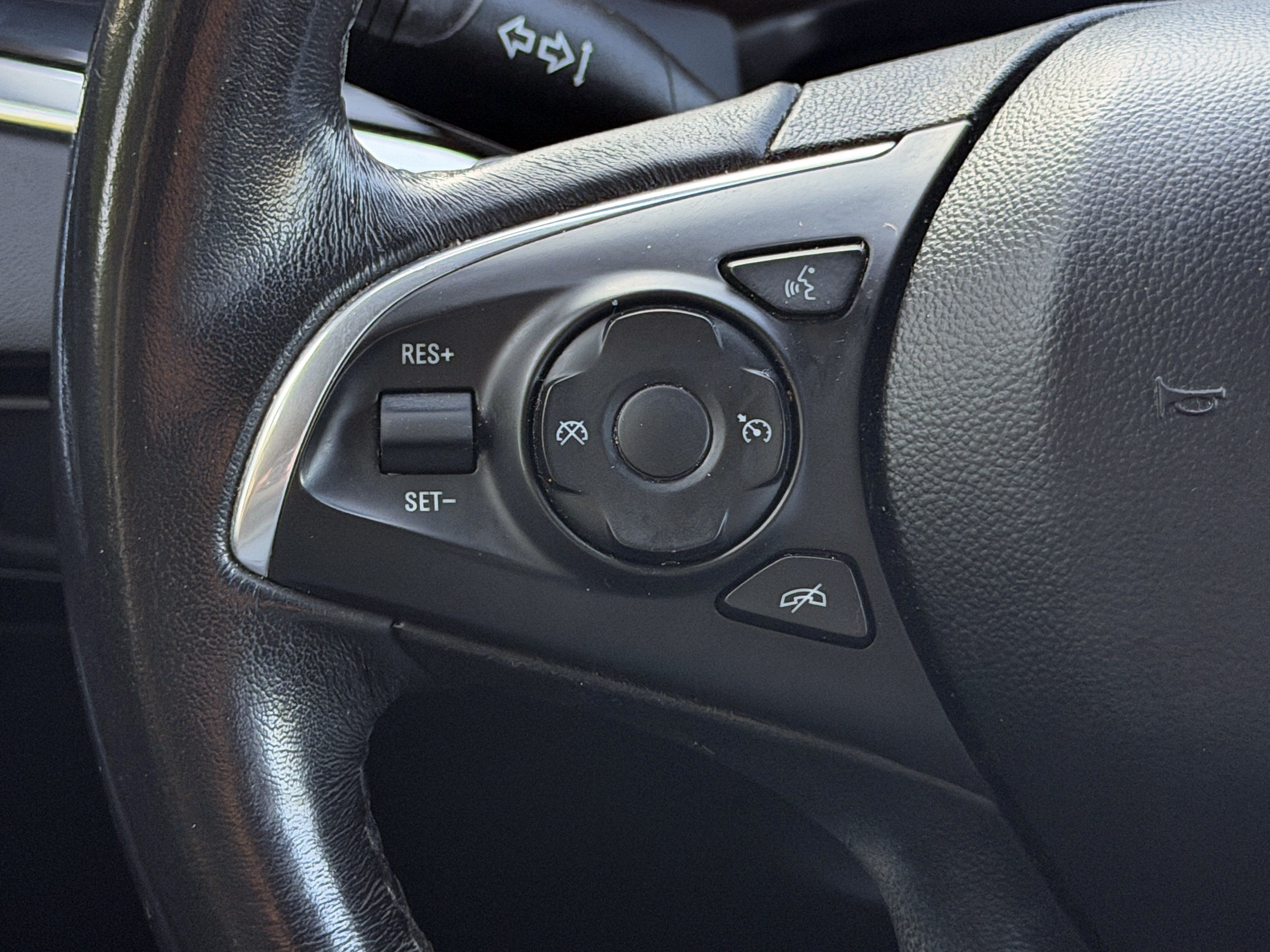 Used 2020 Buick Enclave Essence FWD image 14