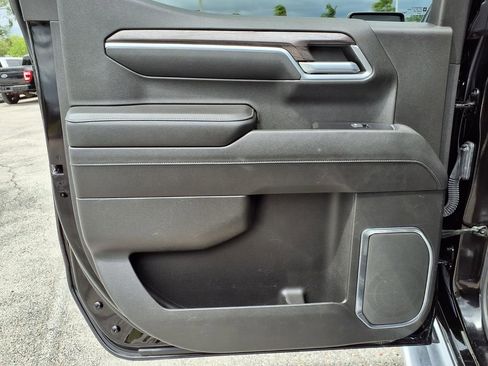 Used 2022 Chevrolet Silverado 1500 LTZ image 21