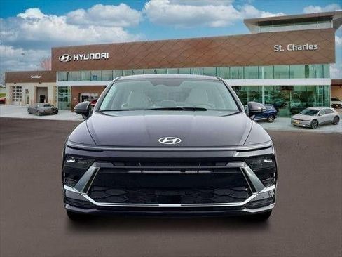 Used 2026 Hyundai Sonata SEL AWD/4WD image 12
