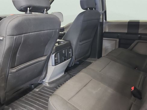 Used 2019 Ford F150 XL w/ Equipment Group 101A Mid AWD/4WD image 13