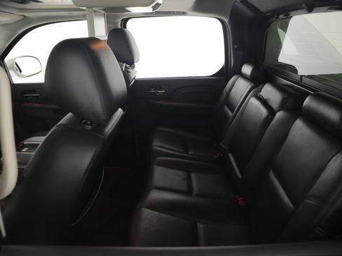 Used 2012 Cadillac Escalade EXT Premium image 20