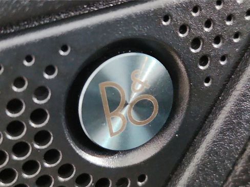 Used 2024 Ford Edge Titanium image 25