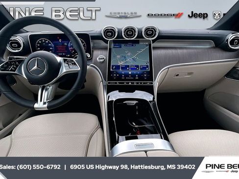 Used 2026 Mercedes-Benz GLC 300 4MATIC image 13