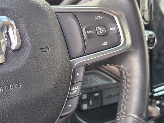 Used 2023 RAM 3500 Laramie AWD/4WD image 10