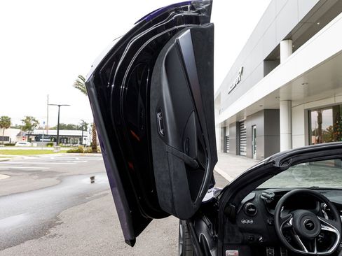 New 2026 McLaren 750S Spider image 31